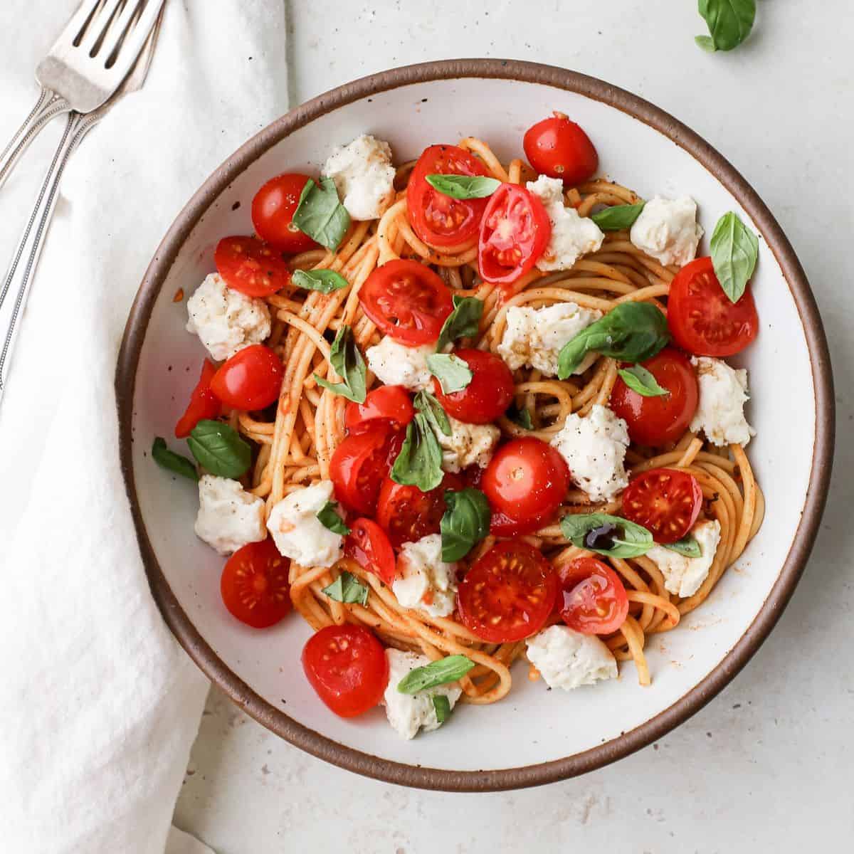 Margherita Pasta (Dairy Free, One Pot) - A Nourishing Plate