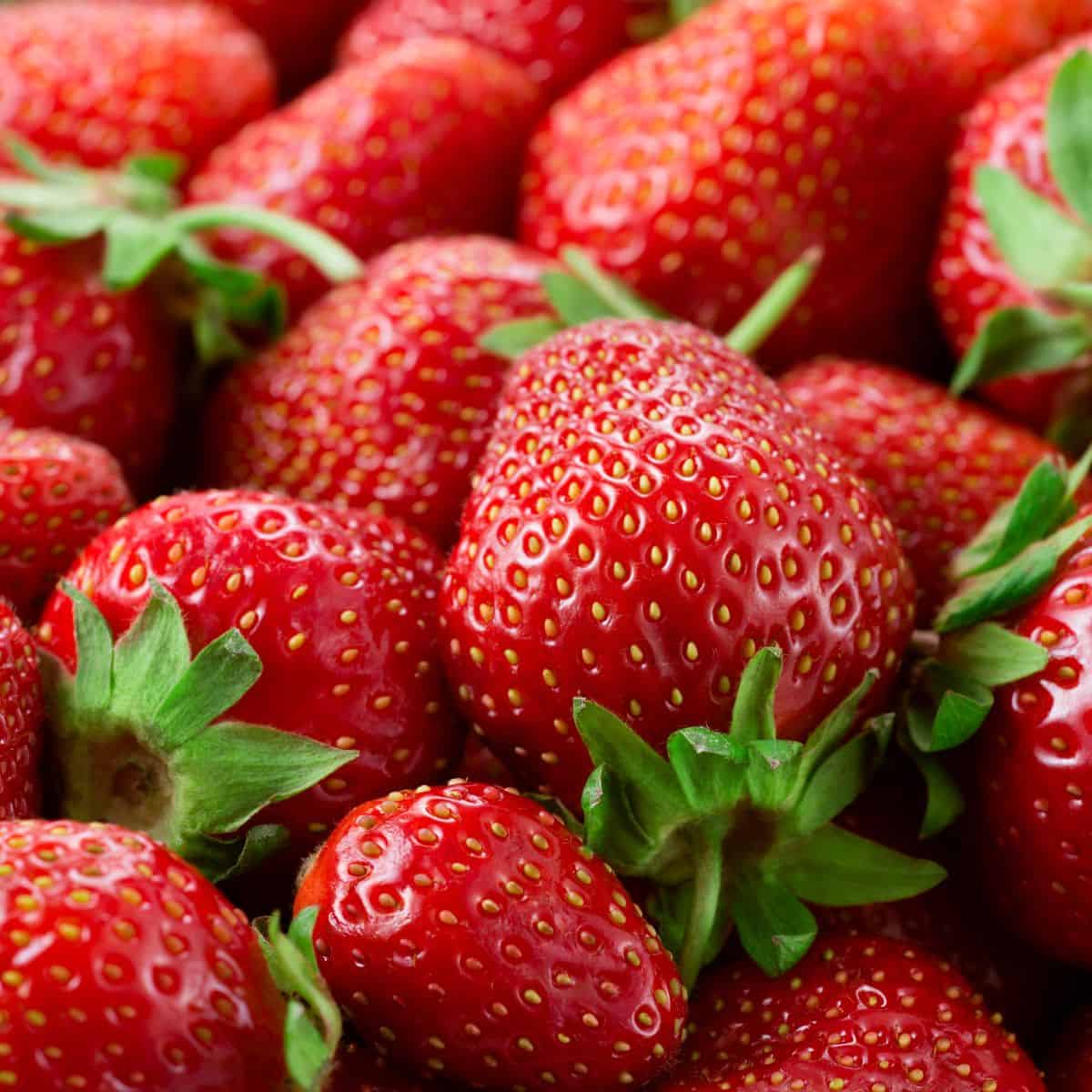 What Goes With Strawberries? - A Nourishing Plate