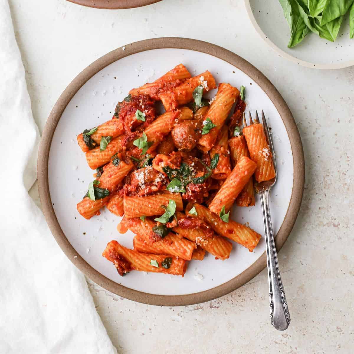 Creamy Spinach and Sun Dried Tomato Pasta (Dairy Free) - A Nourishing Plate